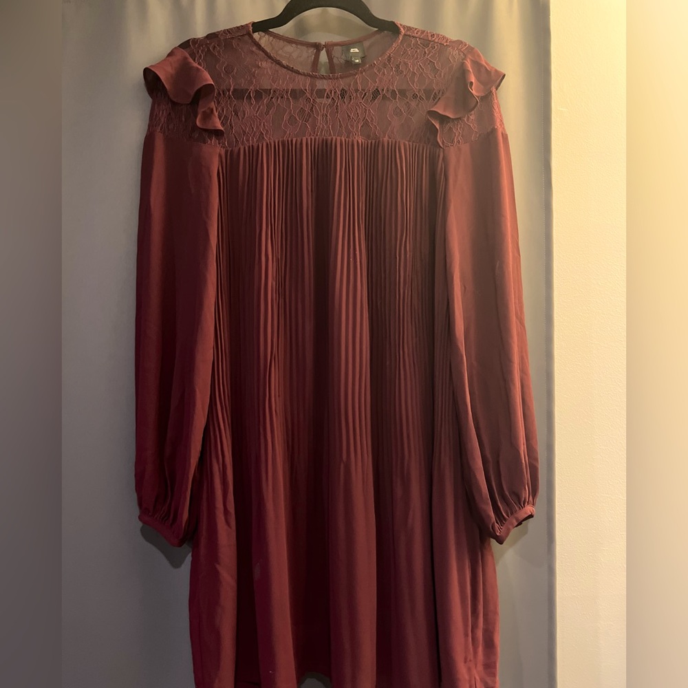 River Island lace top dress, size EUR36, US 36 but fits 36/38.